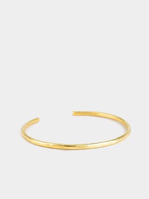 Thin round martelé bracelet