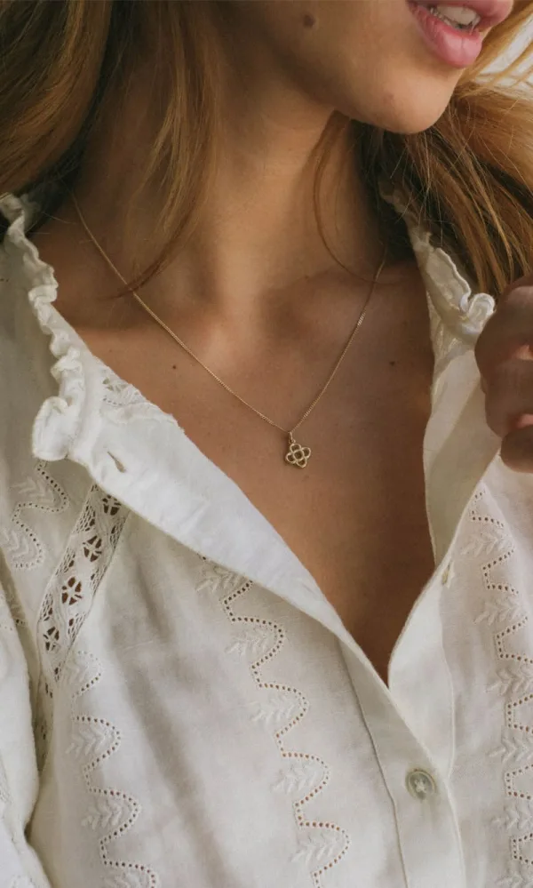 Collar flor de Barcelona petita or 9k - Imatge 2