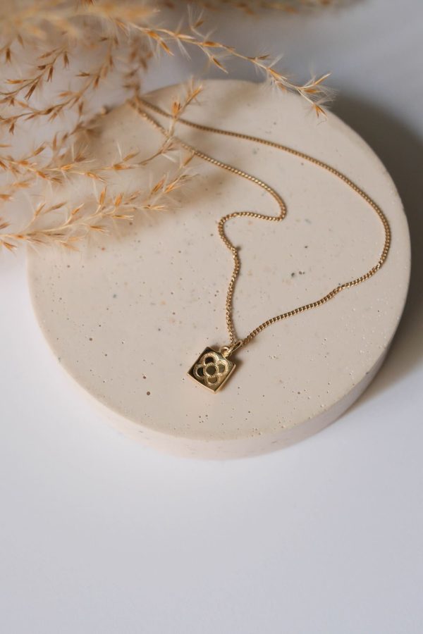 Collar panot flor de Barcelona petita or 9 k