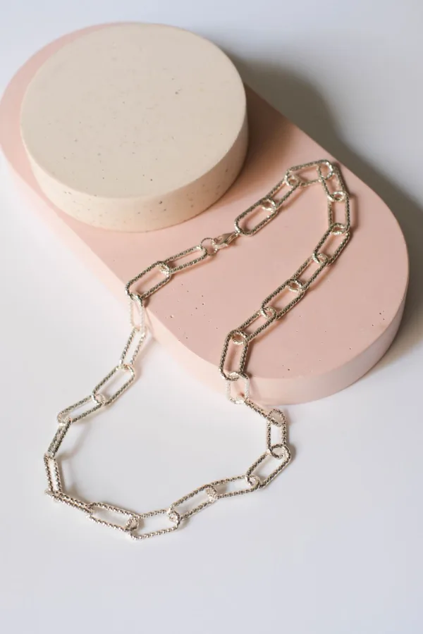 Collar diamantat ample
