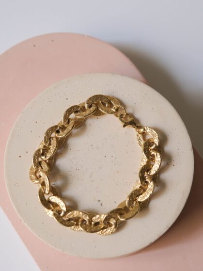 martelie-pulseras-pulsera-martele-gruesa-oro-3